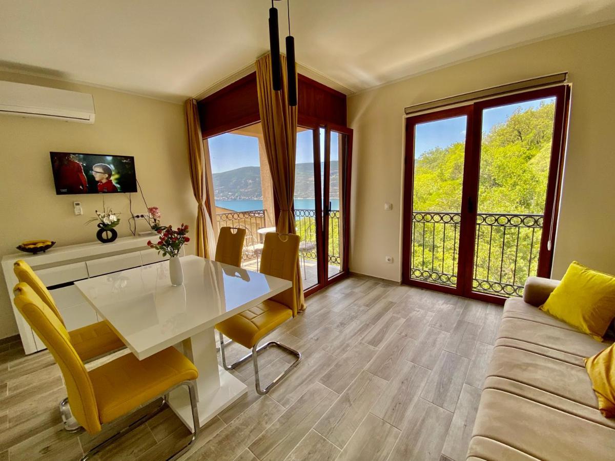 Adria Sea&Mountains Apartment Herceg Novi Exterior foto